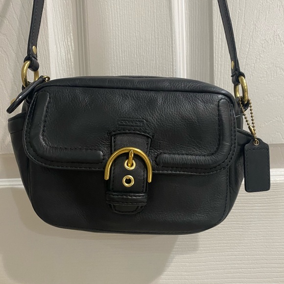 Coach Handbags - Genuine leather Coach crossbody.